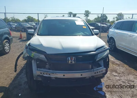 2019 Honda Pilot Touring from USA, damaged, VIN 5FNYF5H60KB004965